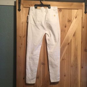 NWT Michael Kors white Izzy skinny jeans Size 6